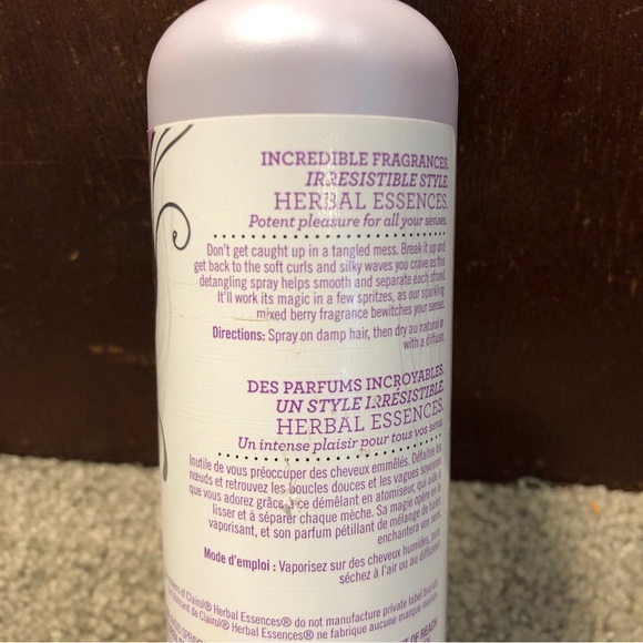 Herbal Essences Totally Twisted Curl Silkening Detangler Mixed Berry, 8.5oz - Picture 6 of 9